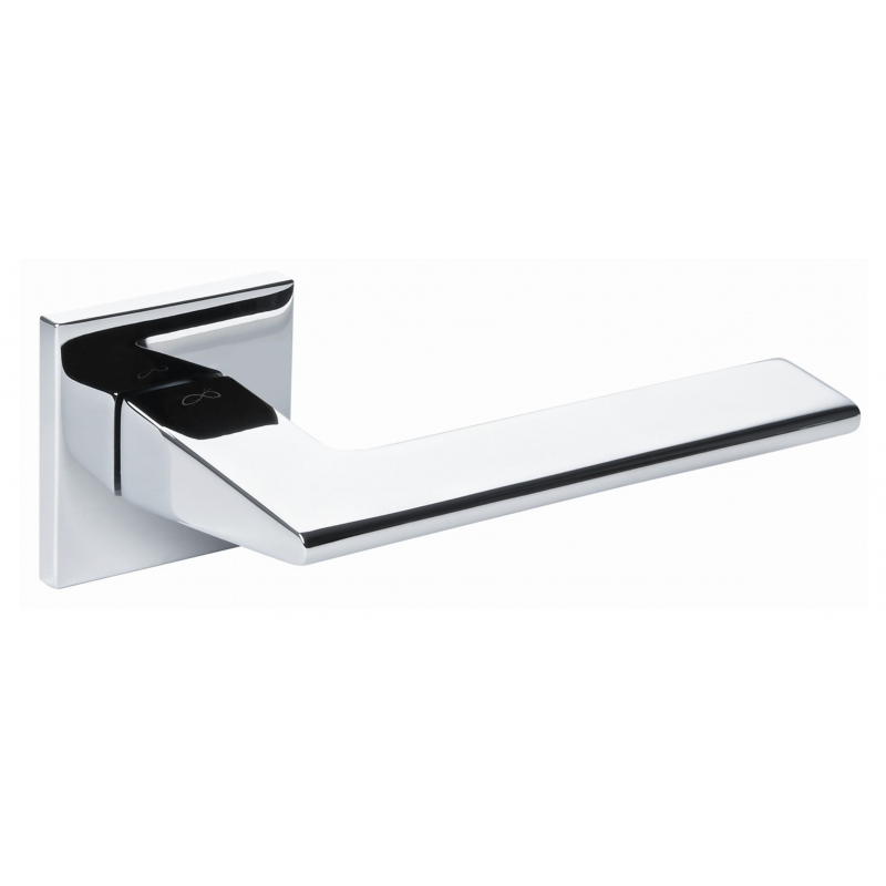 Shark Chrom Infinity Line KSH 700